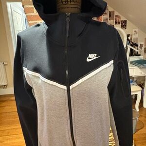 Nike Tech Black and Gray Zip-Up Hoodie